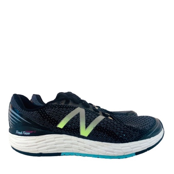New Balance Vongo 2 Fresh Foam Running Shoes - Picture 4 of 11